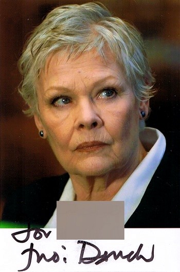 Autographe de Judi Dench