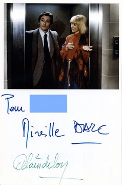 Autographe de Mireille Darc